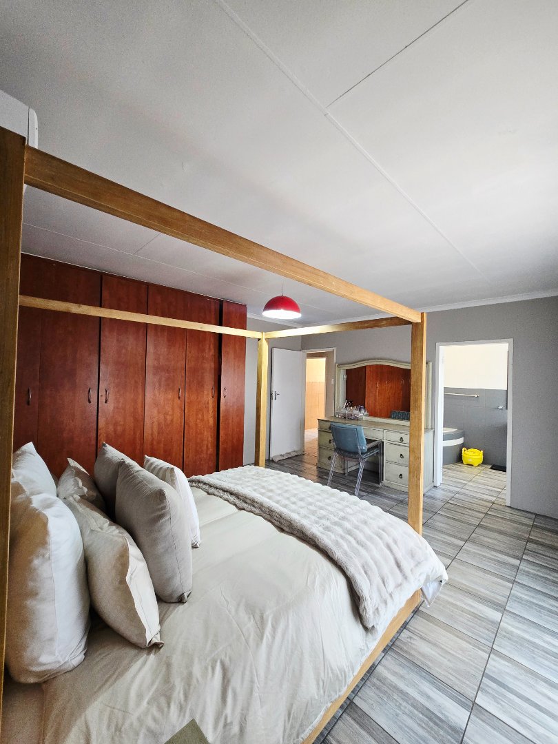 3 Bedroom Property for Sale in Songloed North West